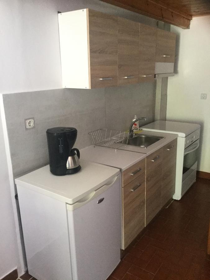 Artemis Suites Romanos  Экстерьер фото