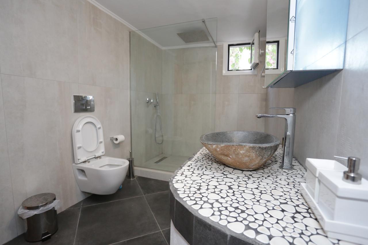 Artemis Suites Romanos  Экстерьер фото