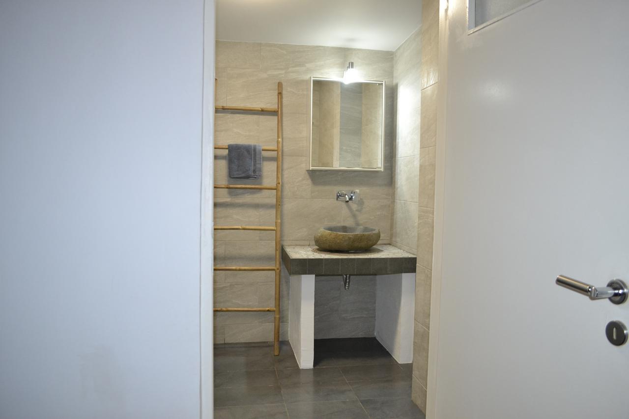 Artemis Suites Romanos  Экстерьер фото